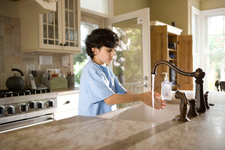 Top Tips for Getting Kids to Drink More Water
